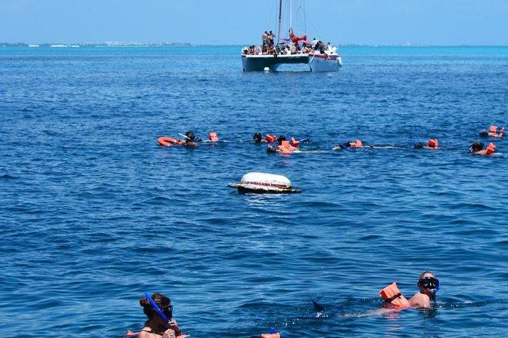 Catamaran Sail to Isla Mujeres from Cancun or Riviera Maya