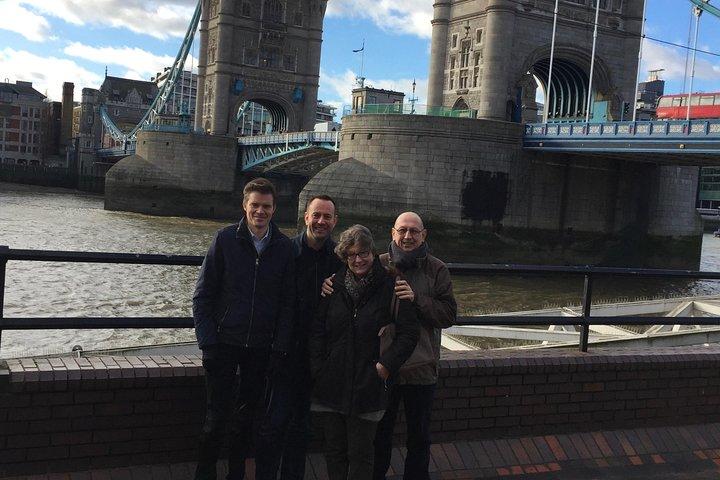 6 hour London Private Tour, with your own Black Cab Tour Guide