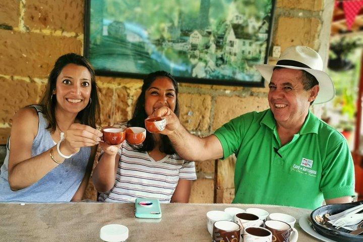Coffee & Horses Private Tour in Medellin: A Fun & Authentic Day