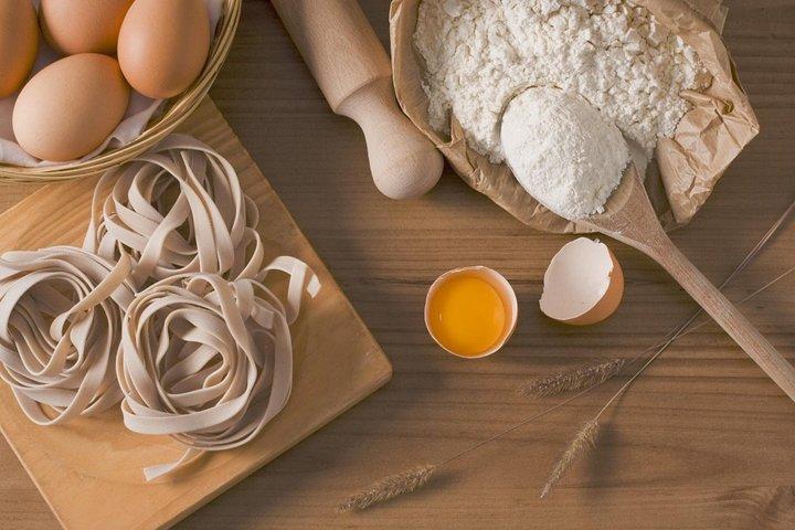 Harvest & Flavor: Pastamaking Class/Wine Tasting - Countryside