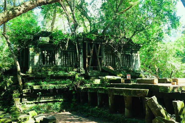 Small Circuit and Beung Mealea 2-day Tour