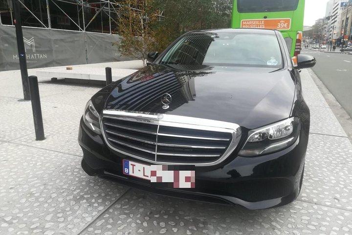 Luxury vehicle from Brussels airport to the city of Brussels