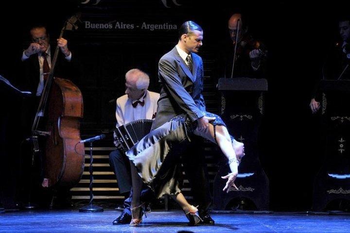 La Ventana Tango Show Including Private Transfers From Port & Hotels