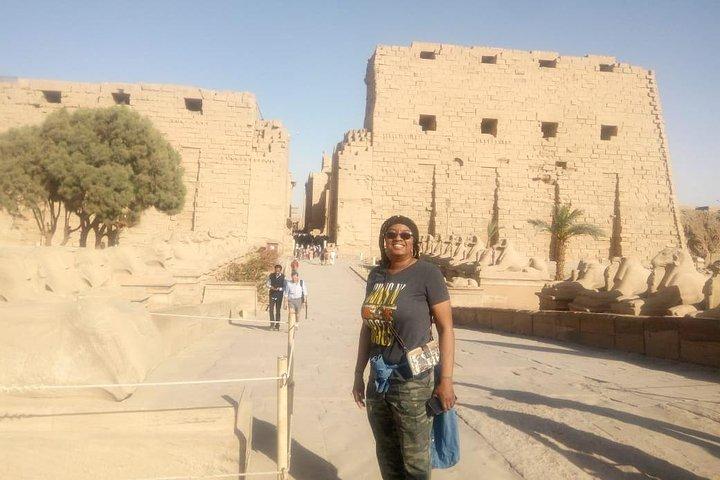 Best of Luxor: Valley of the Kings, Habu Temple, Karnak and Luxor Temples+ Lunch