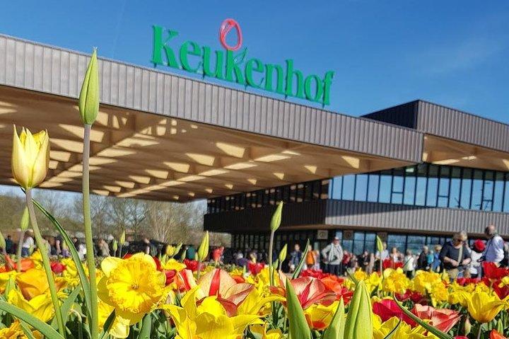 Amsterdam: Private Tour to Keukenhof and Flower-Farm with Ticket