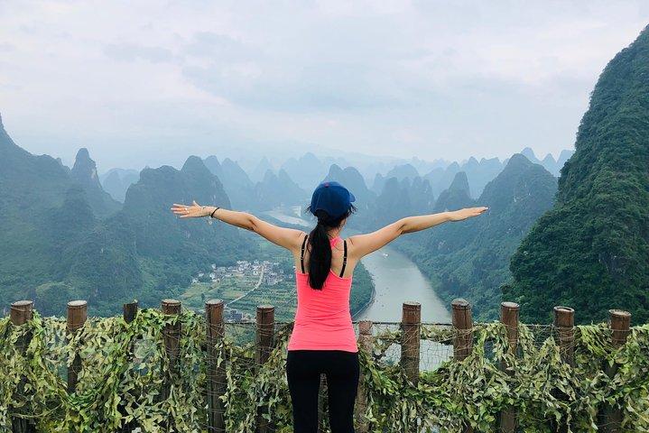 Private Yulong River, Xianggong Mountain and Countryside Bike Tour