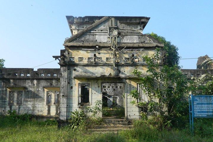 DMZ & Vinh Moc Tunnels – Private Historical Tour from Hue