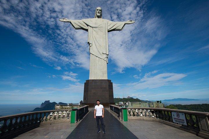 Christ Redeemer Private Tour with a Photographer