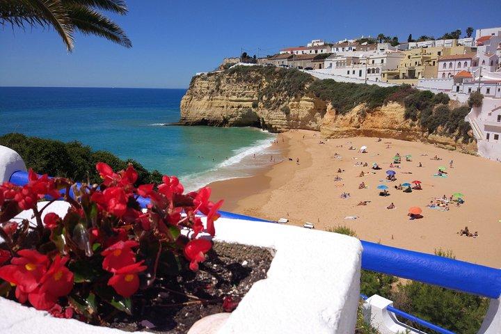 Algarve Tour w/ Benagil caves and Lagos city