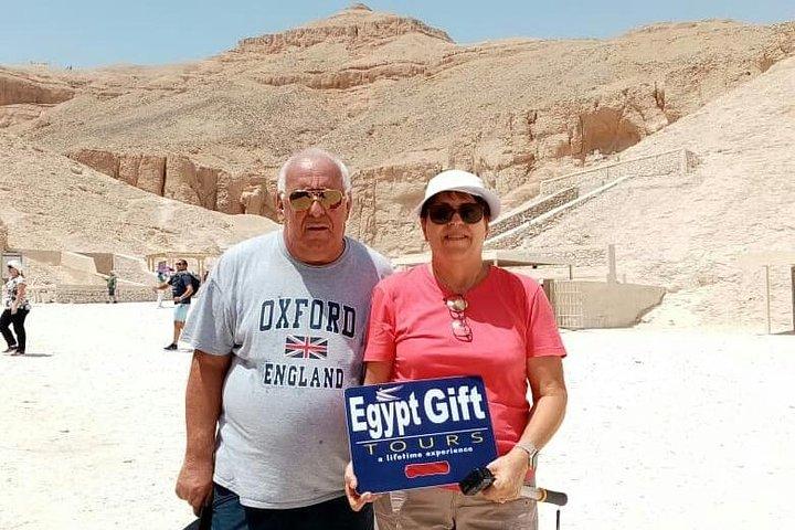 Best of Luxor: Valley of the Kings, Habu Temple, Karnak and Luxor Temples+ Lunch