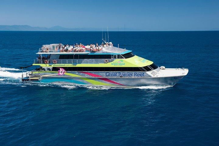 Green Island Full Day Trip from Cairns with City Transfers