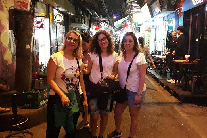 Hanoi Street Food Tour With Small Group