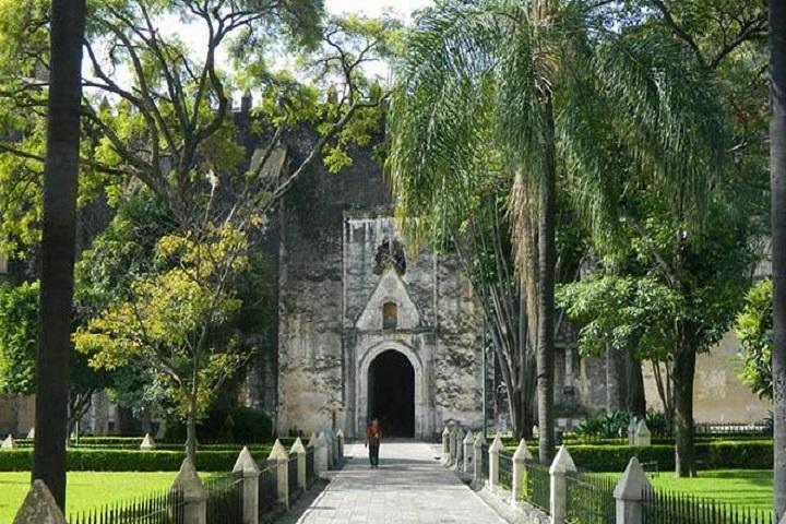 Full Day: Taxco and Cuernavaca