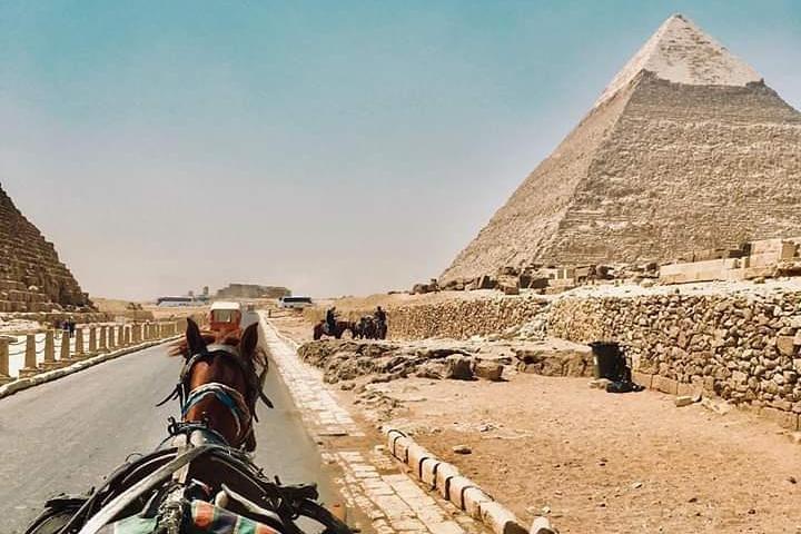 Private Tour at Giza Plateau & the Sphinx