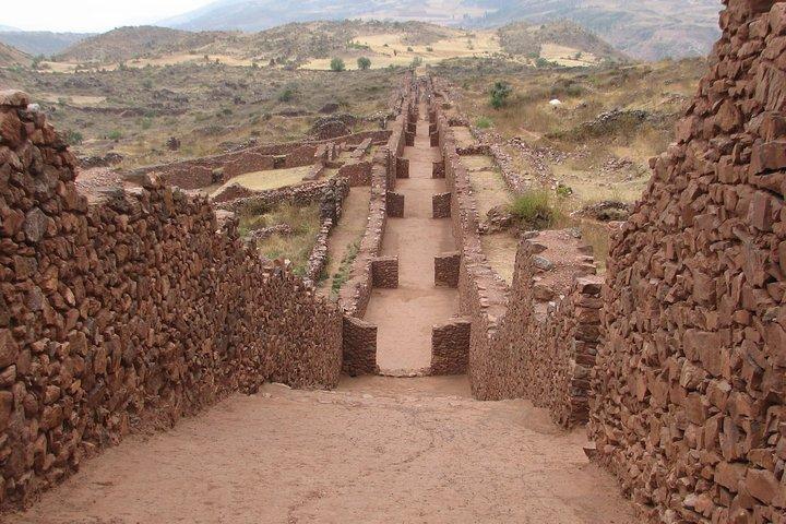 A HALF DAY - SOUTHERN VALLEY TOUR Tipon Pikillacta & Andahuaylillas
