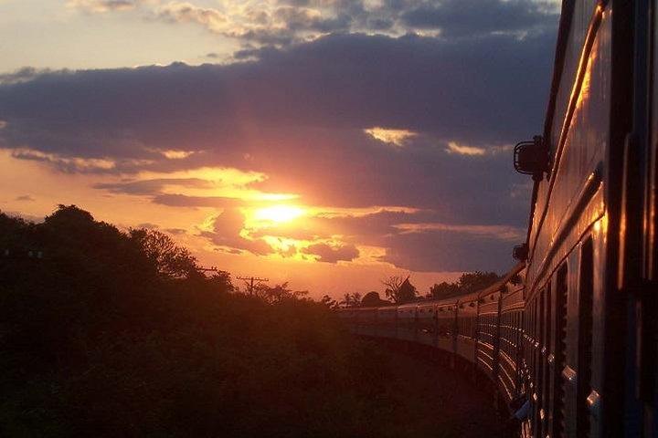 Train from Colombo to Habarana/Sigiriya