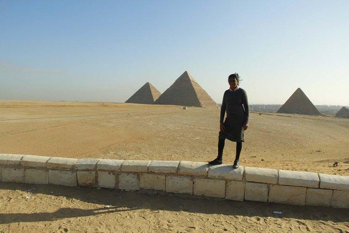The Giza Pyramids, Memphis & Sakkara Tour