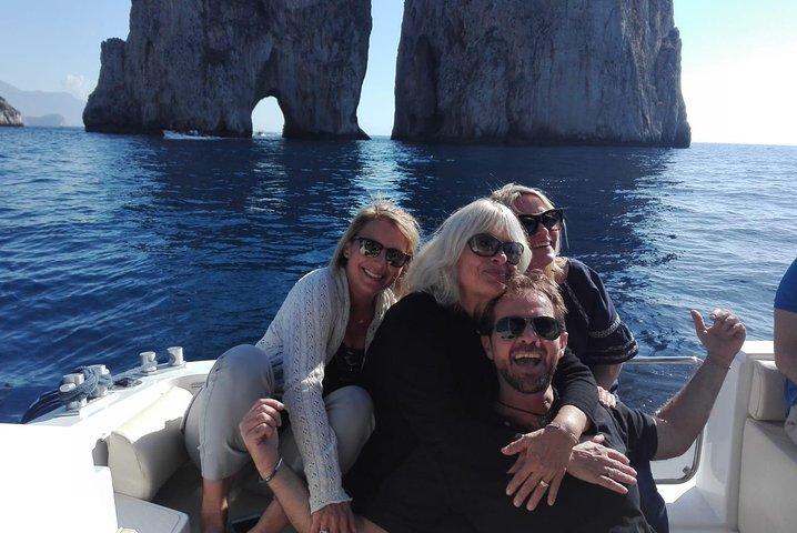 Shared boat tour from Sorrento to discover Capri