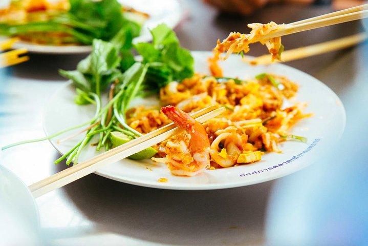 Drinks & Bites in Bangkok Private Tour