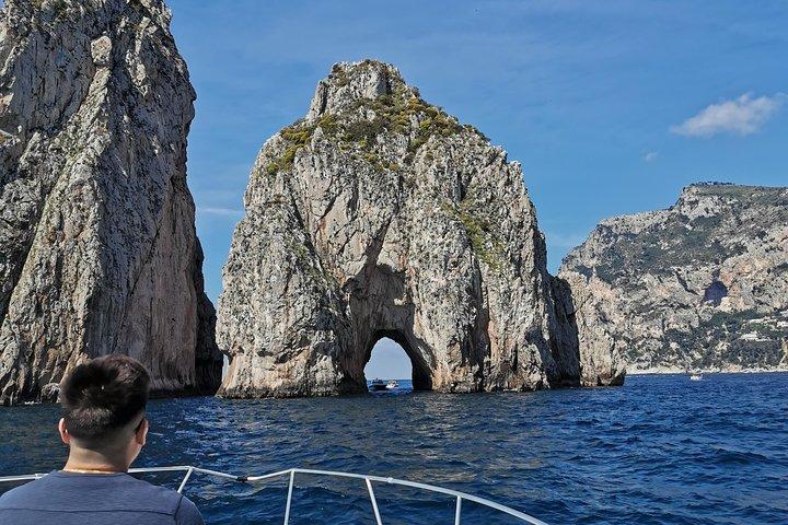 Shared boat tour from Sorrento to discover Capri