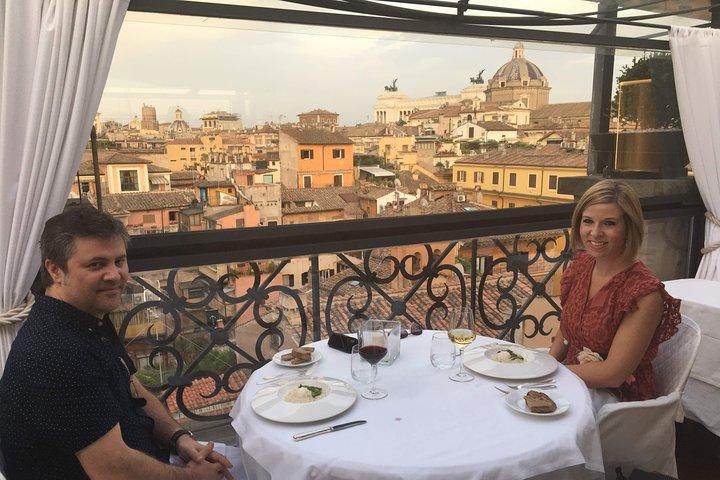 Rooftops of Rome by Night Food Tour with Dinner, Cocktails & Guided Sightseeing