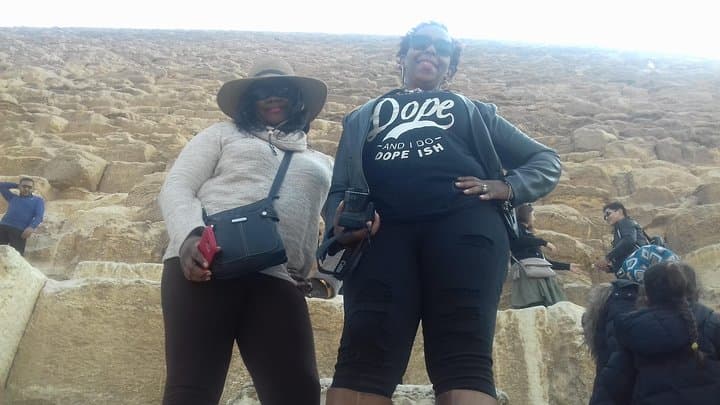 All Inclusive Half-Day Private Tour to Giza Pyramids and Sphinx including Lunch