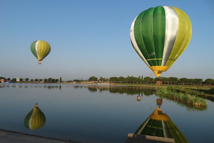 Catalonia Hot Air Balloon with Optional Pick up from Barcelona
