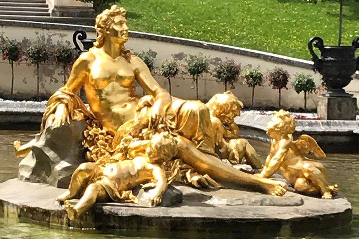 VIP Daytrip Neuschwanstein, Linderhof and Grotto from Munich