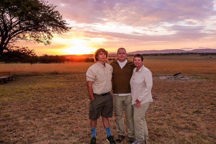 7 Days wildebeest Migration Crossing in Serengeti