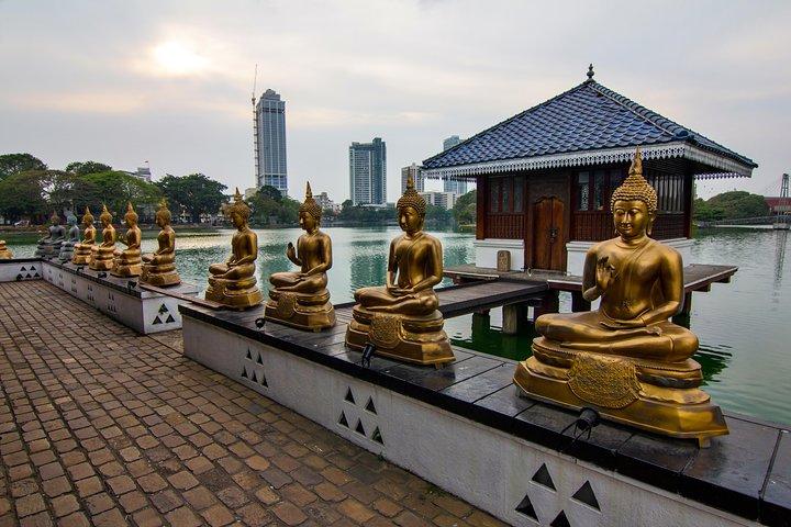 All-Inclusive Private Day Trip to Colombo with Lunch