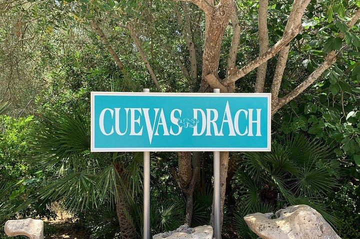Mallorca Drach Caves Half-Day Tour with Lake Martel & Pearl Shop