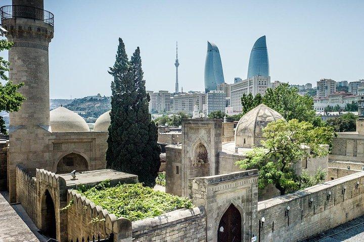 Azerbaijani Cooking Class + Old City Tour + Lunch