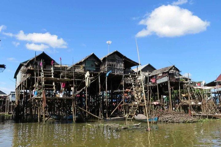 Explore Kompong Khleang Floating Village Private Experience