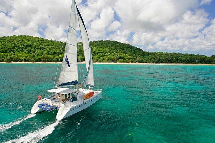 Spectacular Catamaran trip to Ile Aux Cerf with Lunch & Transfer