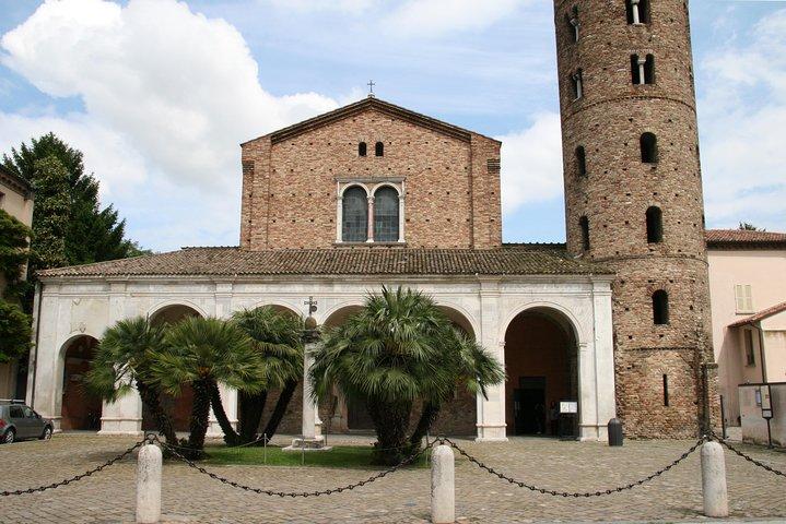 Guided Tour of Mosaic Tiles in Ravenna