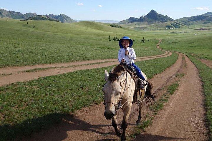 Day Trip to Terelj National Park & Giant Chinggis Khaan Statue