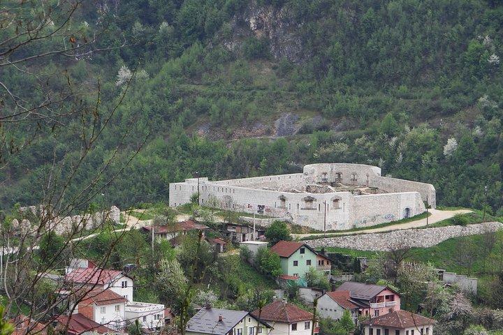 SARAJEVO SIEGE TIMES '92-'95 / Sarajevo Roses & Tunnel of Hope /