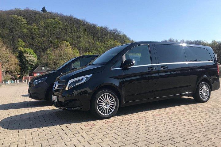 Airport Prague Private Transfers for up to 6 People
