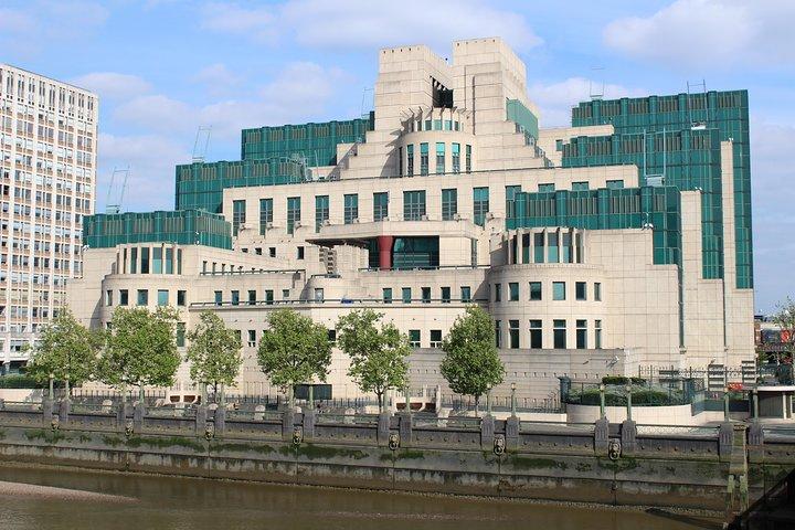 James Bond Film Location Walking Tour in London