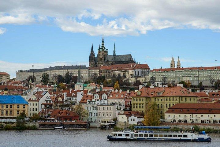 Private Half-Day Sightseeing Tour in Prague