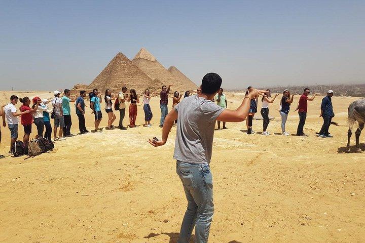 Private 8-Hour Tour Giza Pyramids and National Museum of Egyptian Civilization
