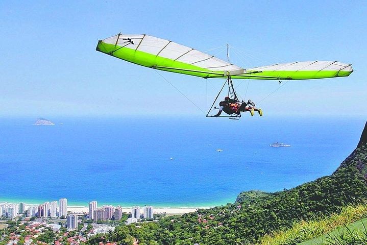 Tandem Hang Gliding Flight at Pedra Bonita - Rio de Janeiro by Rio Eco Trip