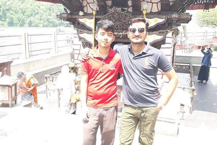 Pokhara Places of Interest Tour by Sharing Bus