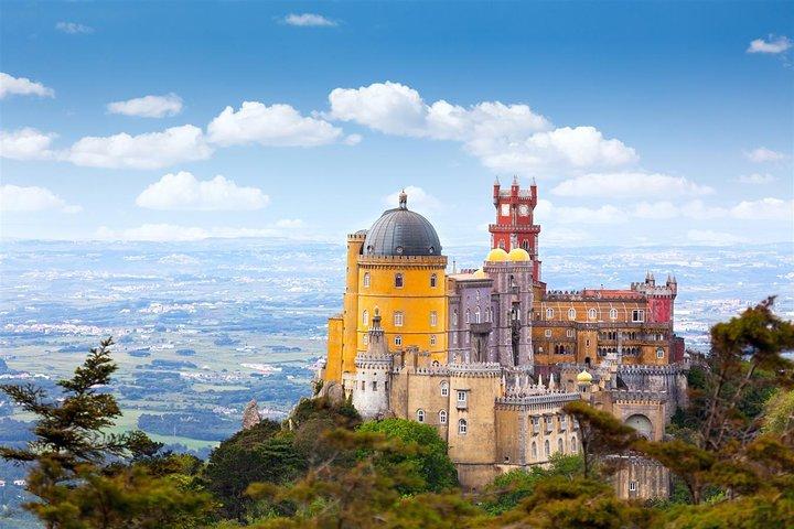Lisbon Shore Excursion: Private Day Trip to Lisbon and Sintra