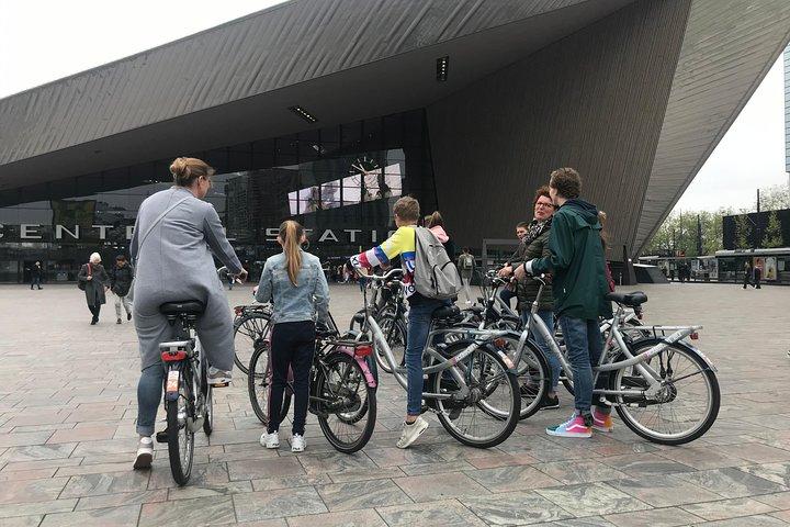 Highlights Rotterdam PRIVE bicycle tour