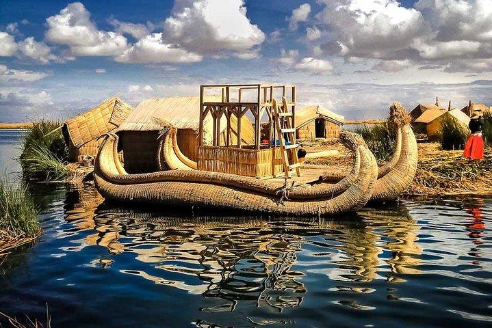 Lake Titicaca 2-Day Tour: Uros, Amantani and Taquile Islands