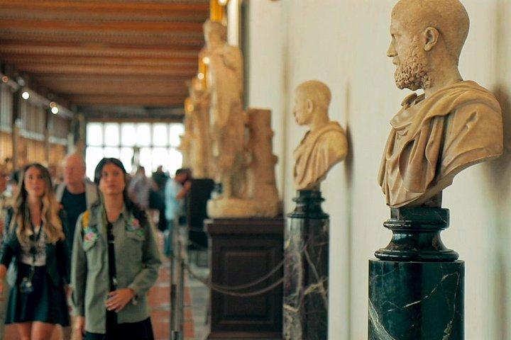 Florence: Uffizi Highlights, In-Depth Masterclass or Private Tour