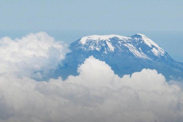 Mountain Kilimanjaro Climbing 6 Days Marangu Route