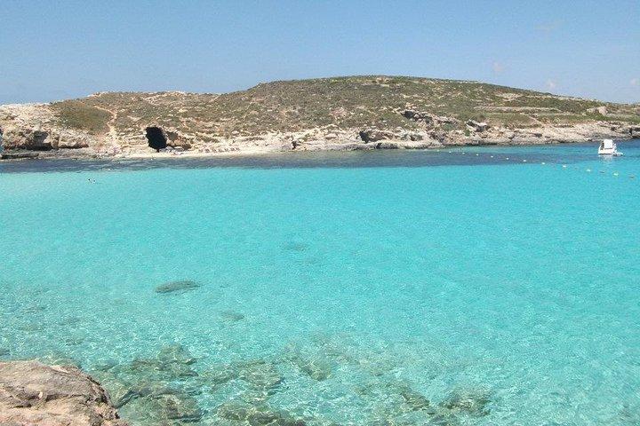Malta Private Boat Tour: Gozo, Comino, Blue Lagoon Crystal lagoon
