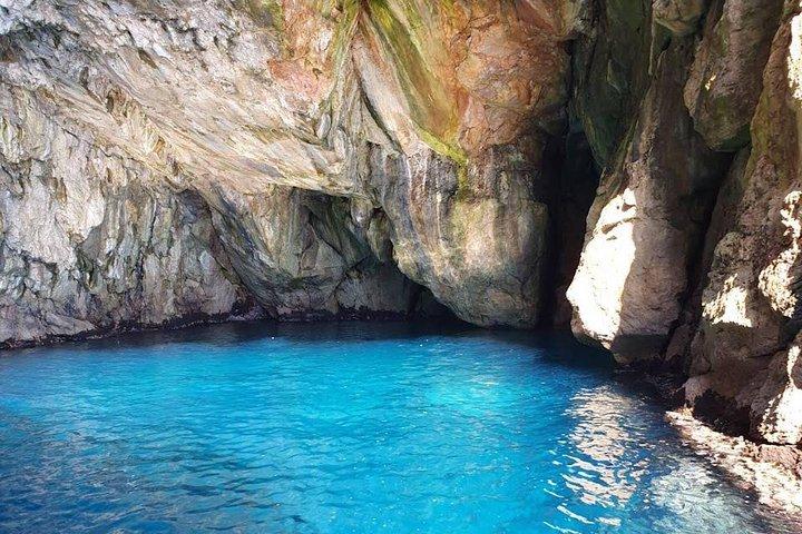 Blue Cave and Islands Tour by speedboat from Dubrovnik